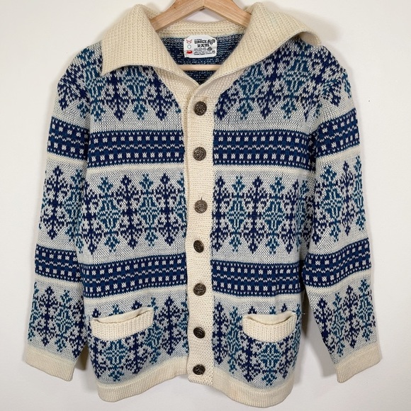 WHITE RAM | VINTAGE KNITTED VIRGIN  WOOL SNOWFLAKES SWEATER CARDIGAN - Picture 1 of 15